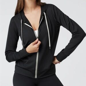 Halo Performance Hoodie 2.0 Black Heather medium  DreamKnit™ Hoodie Asking 75